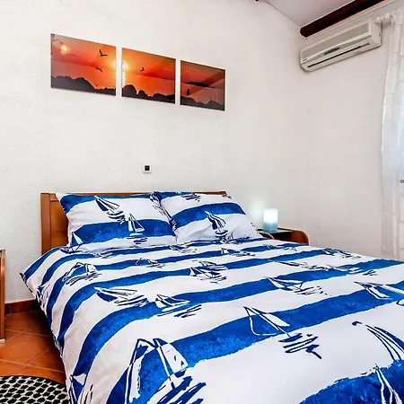 Bora Rovinj